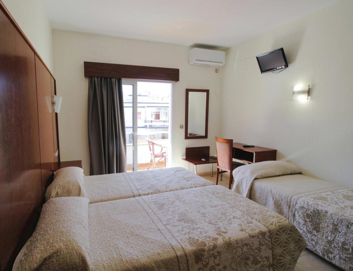 Nch Hotel توريمولينوس المظهر الخارجي الصورة