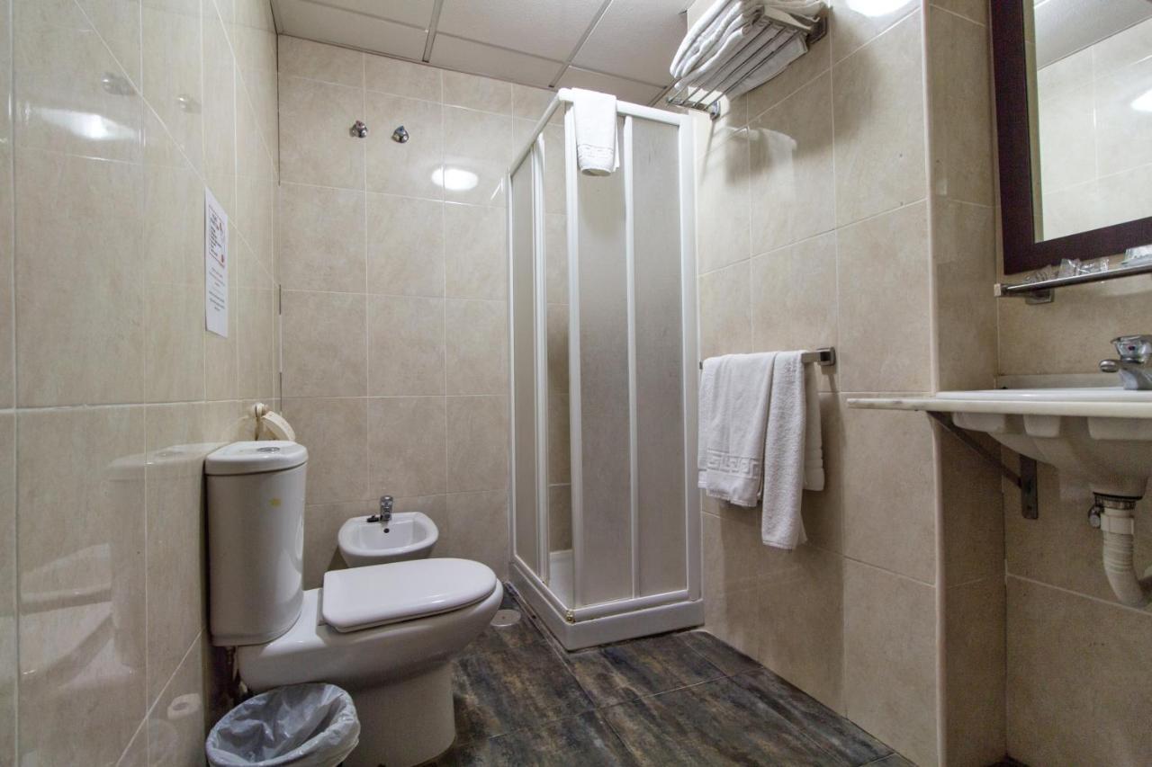 Nch Hotel توريمولينوس المظهر الخارجي الصورة