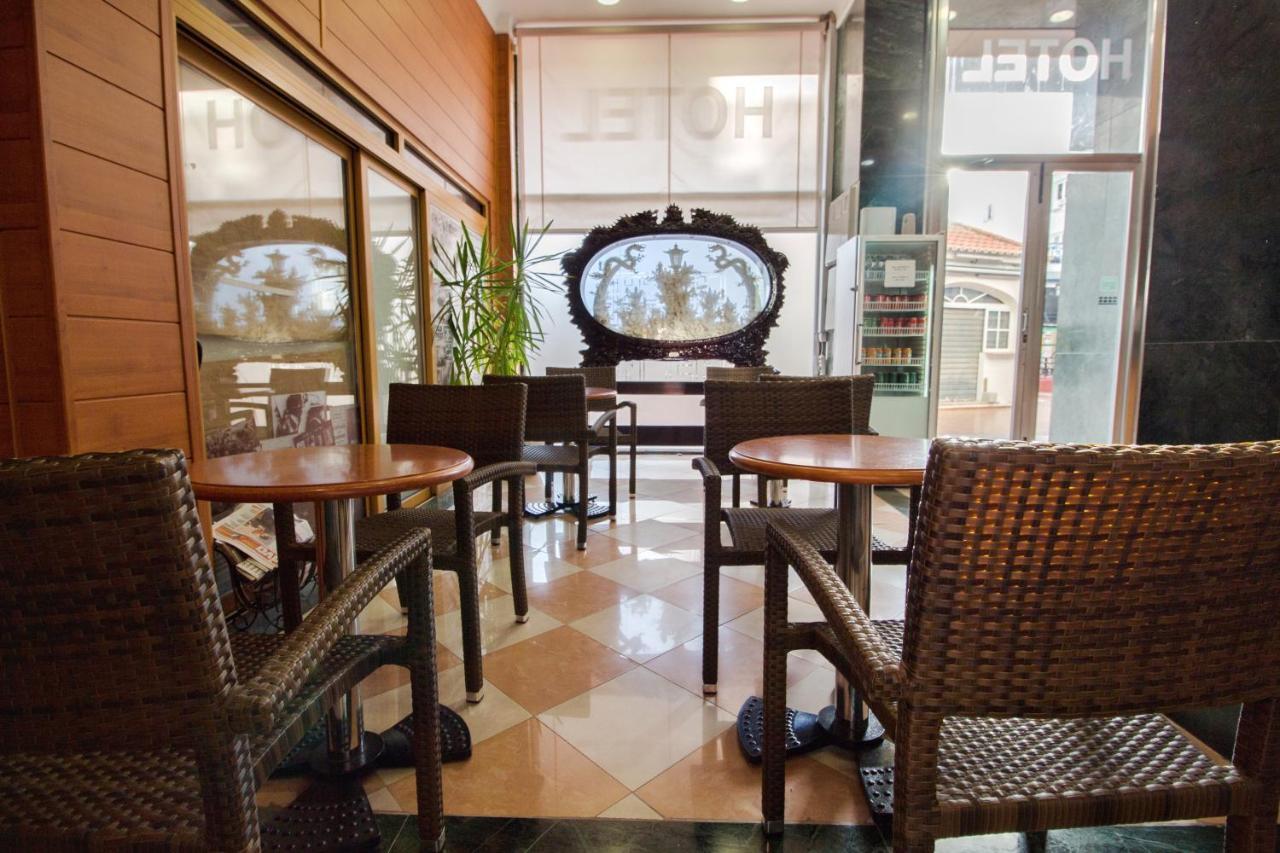 Nch Hotel توريمولينوس المظهر الخارجي الصورة